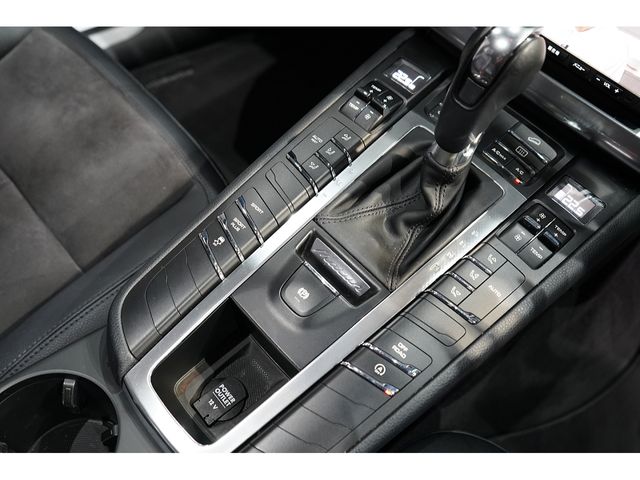 Porsche MACAN 2015-06 11671-11