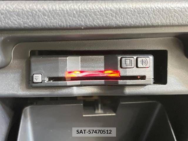 Toyota VOXY 2012-02 340692-6
