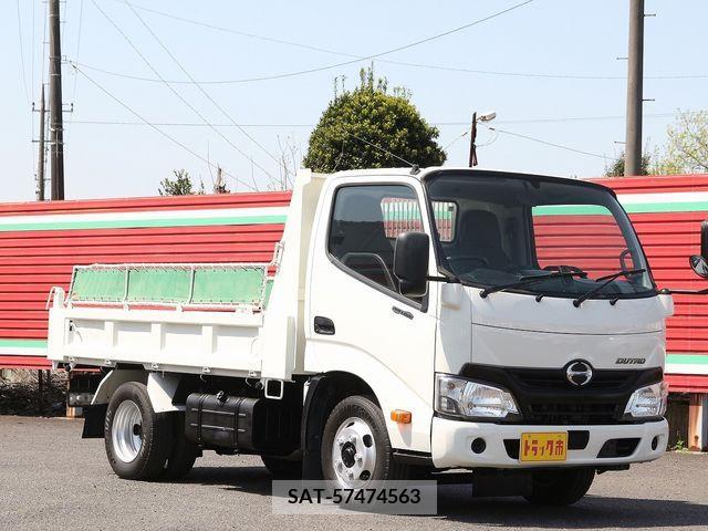 Hino DUTRO 2017-01 238976-4
