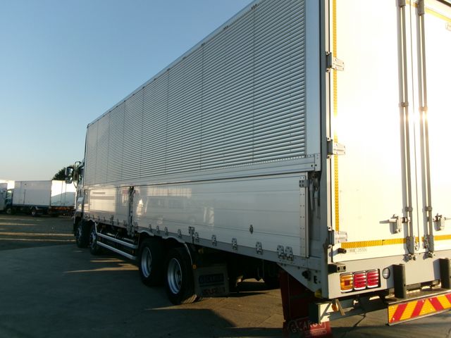 Isuzu GIGA 2017-07 12489-10