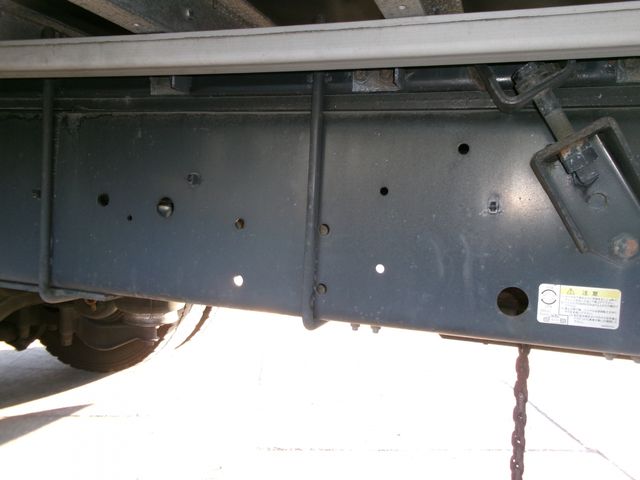Isuzu GIGA 2017-07 12489-9