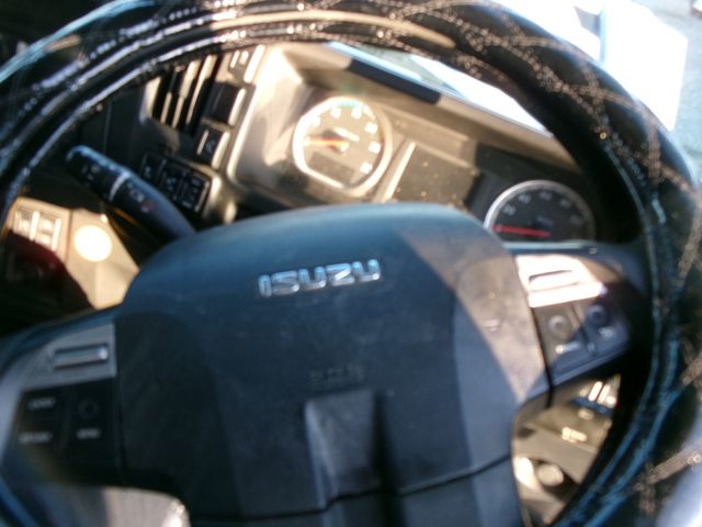 Isuzu GIGA 2017-07 12489-23