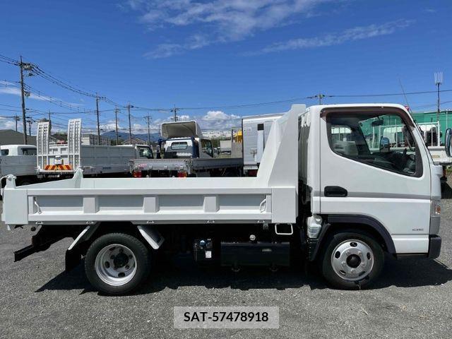 Mitsubishi CANTER 2016-03 357526-2