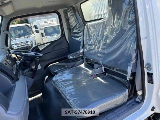 Mitsubishi CANTER 2016-03 357526-22