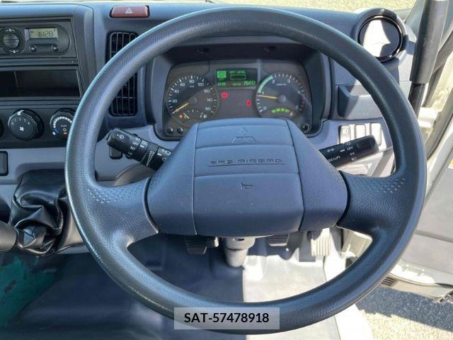 Mitsubishi CANTER 2016-03 357526-19