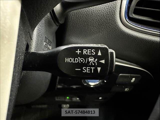 Toyota PRIUS 2016-03 378852-14