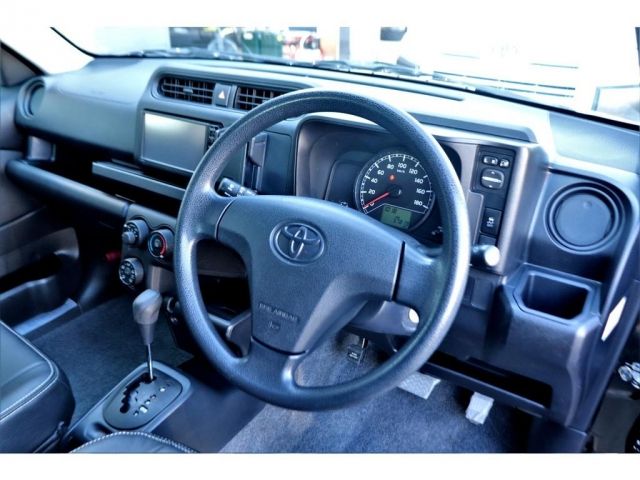 Toyota SUCCEED VAN 2014-01 3-12