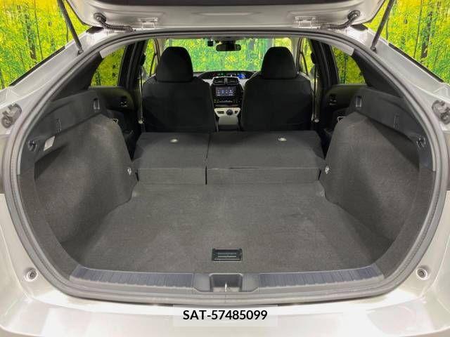 Toyota PRIUS 2016-07 281803-10