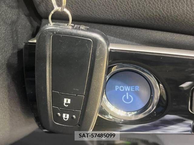 Toyota PRIUS 2016-07 281803-7