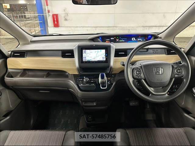 Honda FREED HYBRID 2016-12 221928-1