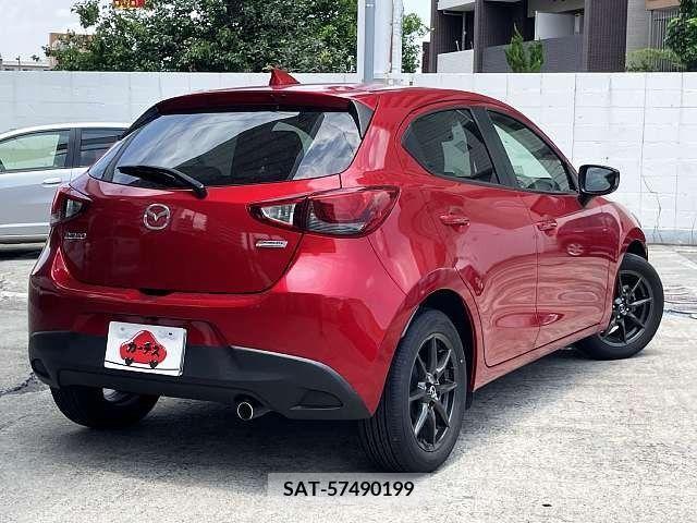 Mazda DEMIO 2016-07 301885-2