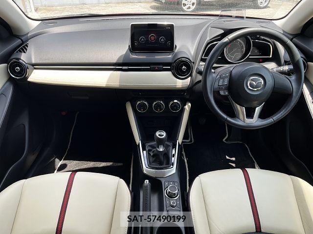 Mazda DEMIO 2016-07 301885-1