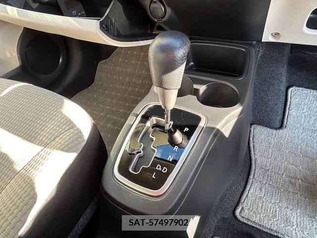 Mitsubishi MIRAGE 2015-07 226114-17