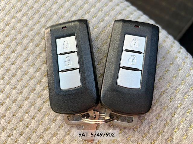 Mitsubishi MIRAGE 2015-07 226114-5