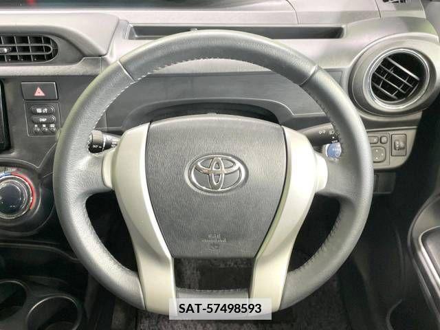 Toyota AQUA 2014-10 356264-13