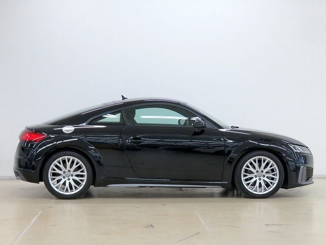 Audi TT 2019-10 12909-17