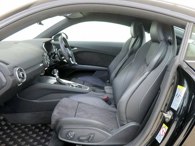 Audi TT 2019-10 12909-4
