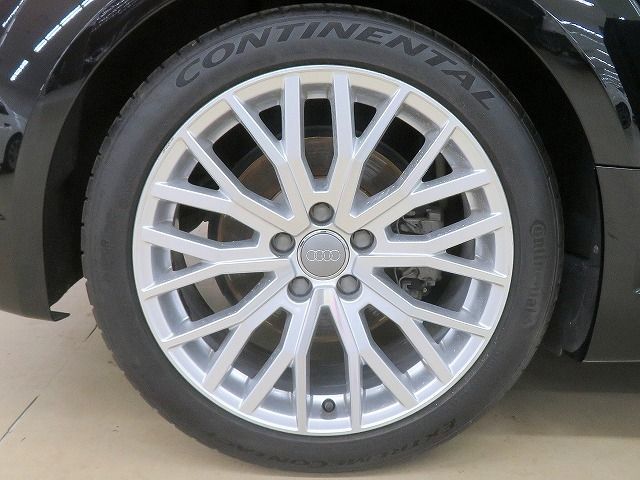 Audi TT 2019-10 12909-5