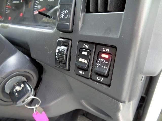 Isuzu ELF TRUCK 2015-08 13595-8