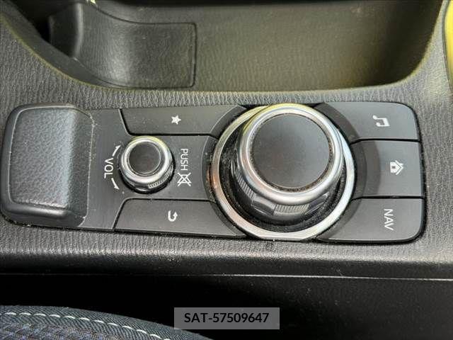 Mazda MAZDA2 2019-12 341174-29