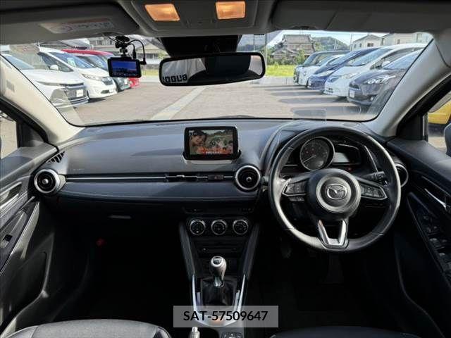 Mazda MAZDA2 2019-12 341174-1