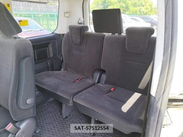 Toyota VOXY 2011-08 289178-23