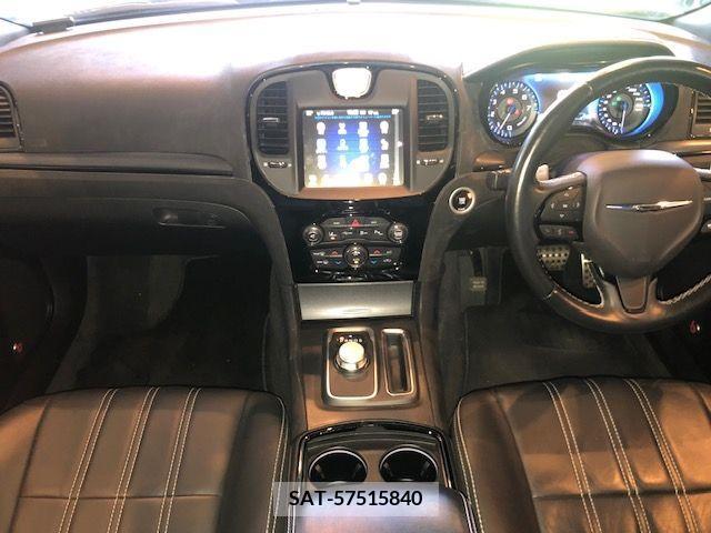 Chrysler 300 2016-03 207854-1