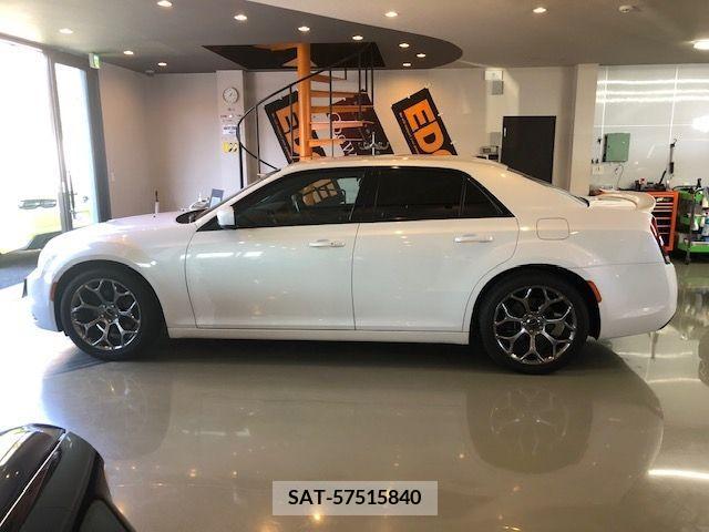 Chrysler 300 2016-03 207854-6