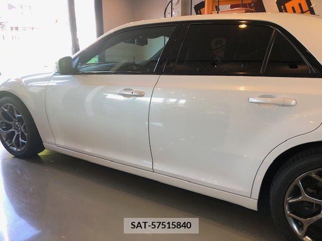 Chrysler 300 2016-03 207854-9