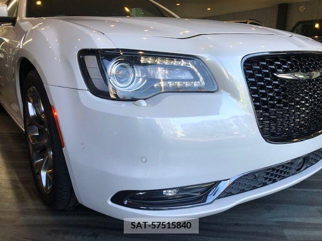 Chrysler 300 2016-03 207854-11