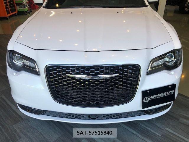 Chrysler 300 2016-03 207854-10