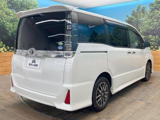 Toyota VOXY 2016-05 4479-19