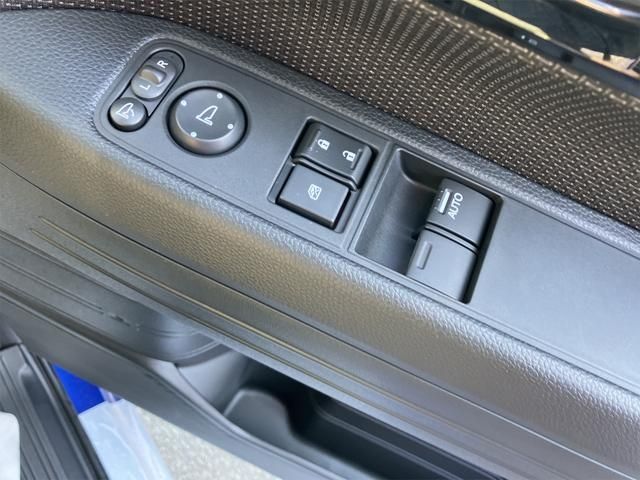 Honda N-VAN 2023-08 23232-14