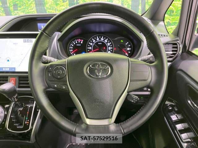 Toyota VOXY 2020-09 332393-8