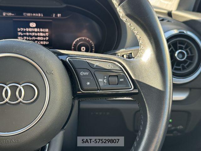 Audi A3 SEDAN 2019-04 356464-12
