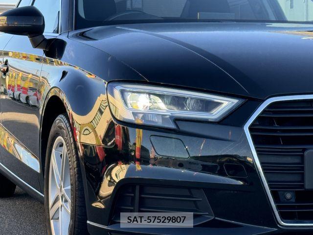Audi A3 SEDAN 2019-04 356464-26