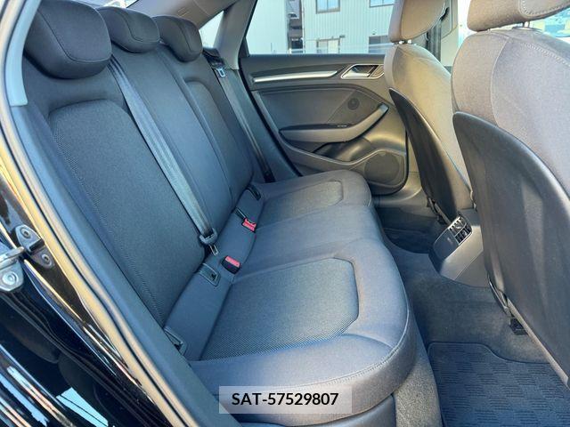 Audi A3 SEDAN 2019-04 356464-22