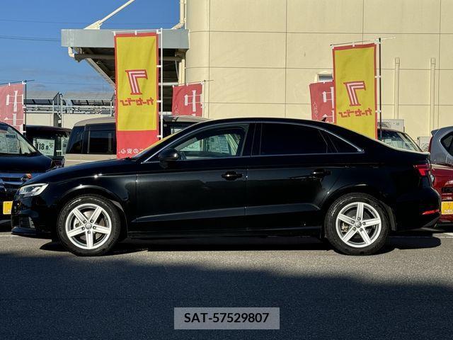 Audi A3 SEDAN 2019-04 356464-7