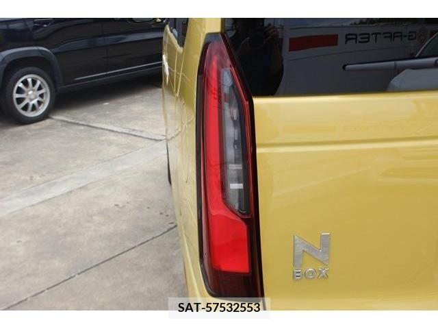 Honda N BOX 2023-11 278611-9