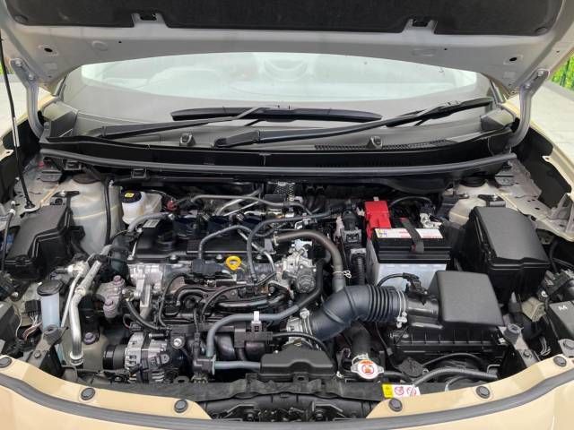 Toyota YARIS CROSS 2023-03 194250-18