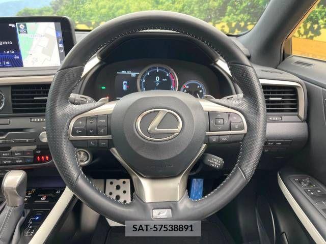 Lexus RX 2021-06 220097-11