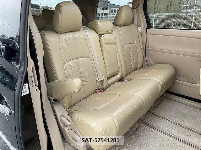 Toyota ALPHARD 2009-03 221082-9
