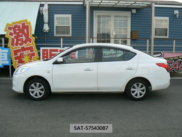 Nissan LATIO 2014-01 275031-1