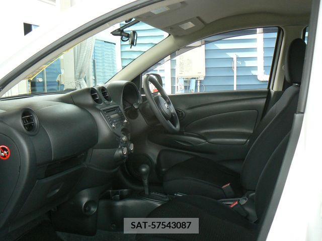 Nissan LATIO 2014-01 275031-22
