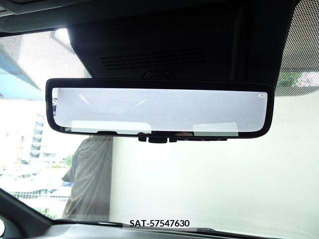 Toyota ALPHARD 2023-10 299686-16