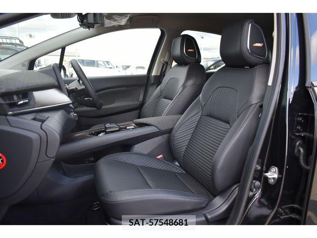 Nissan AURA 2022-04 215566-16