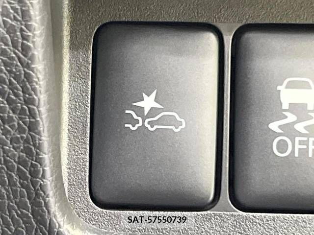 Nissan ROOX 2015-03 323772-7