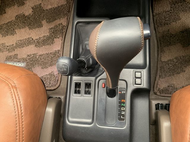 Toyota PRADO 2002-07 20347-24