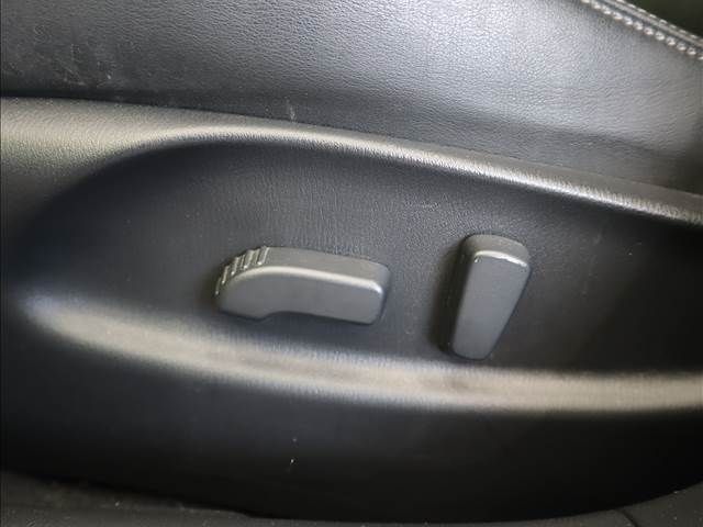 Nissan FUGA 2015-11 788-29