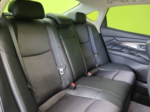 Nissan FUGA 2015-11 788-22